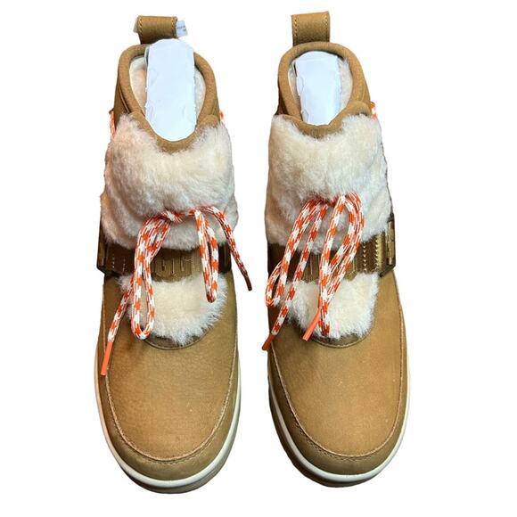 Ugg Classic Weather Hiker  Chestnut Winter Boot Waterproof Leather NEW Size 5.5 - Picture 2 of 11